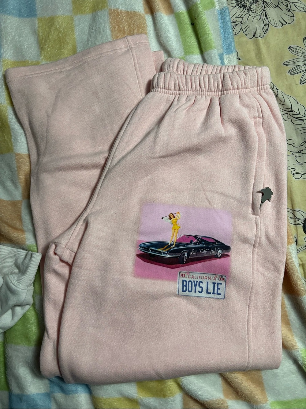 Pink Boys Lie Graphic Sweatpants